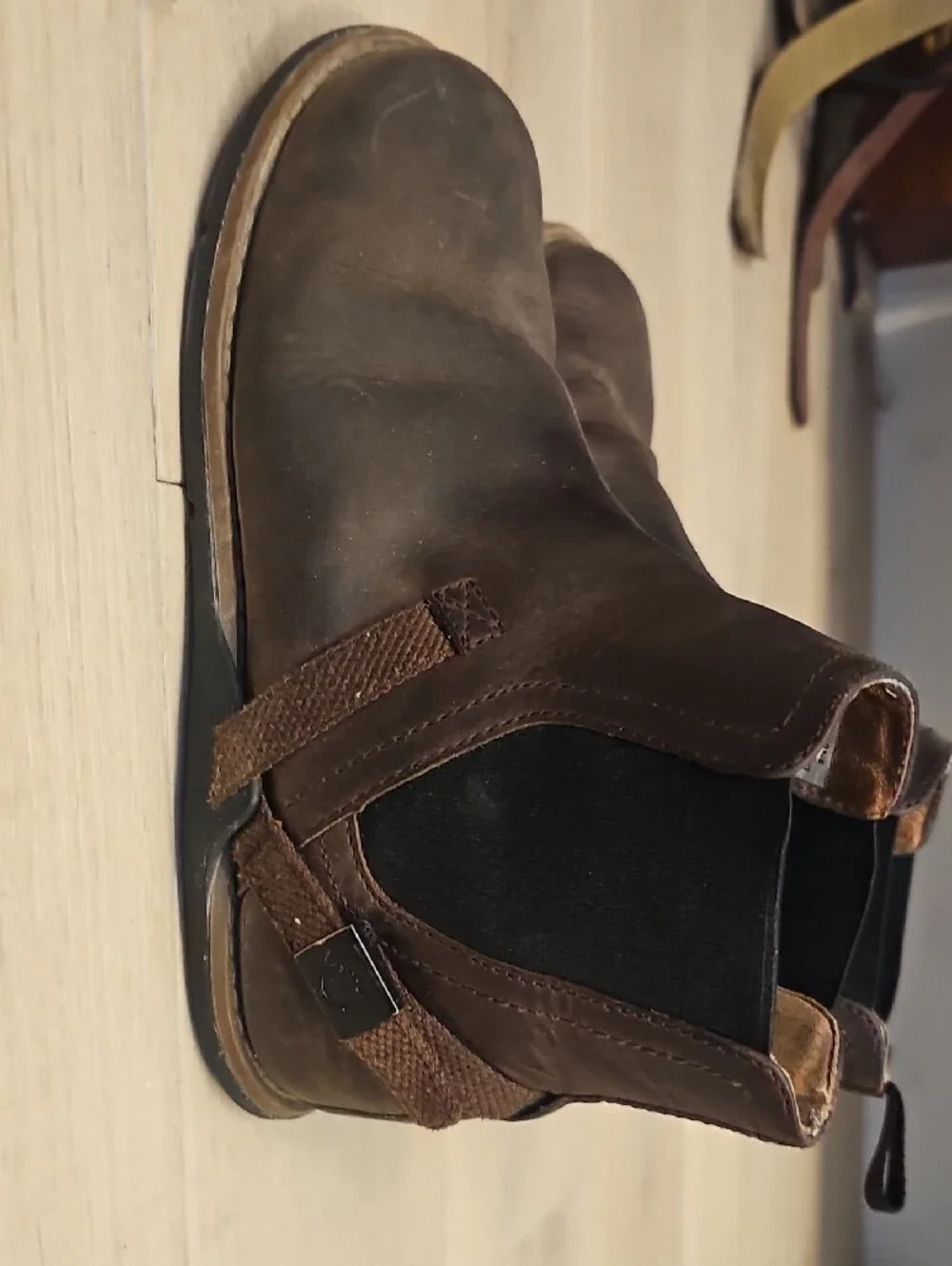 Men's Xero Brown Leather Boots - Classic Slip-On Style